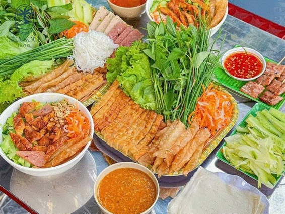 BA HỒ