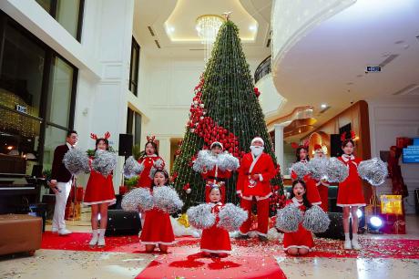 Christmas Tree Lighting Activity