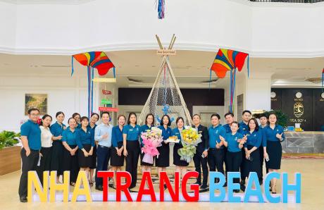 Hoạt Động Doanh Nghiệp